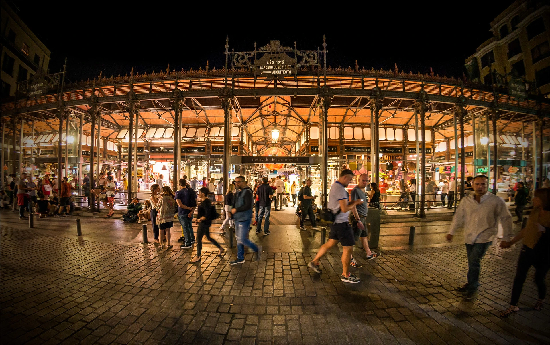 Entrada al Mercado de San Miguel