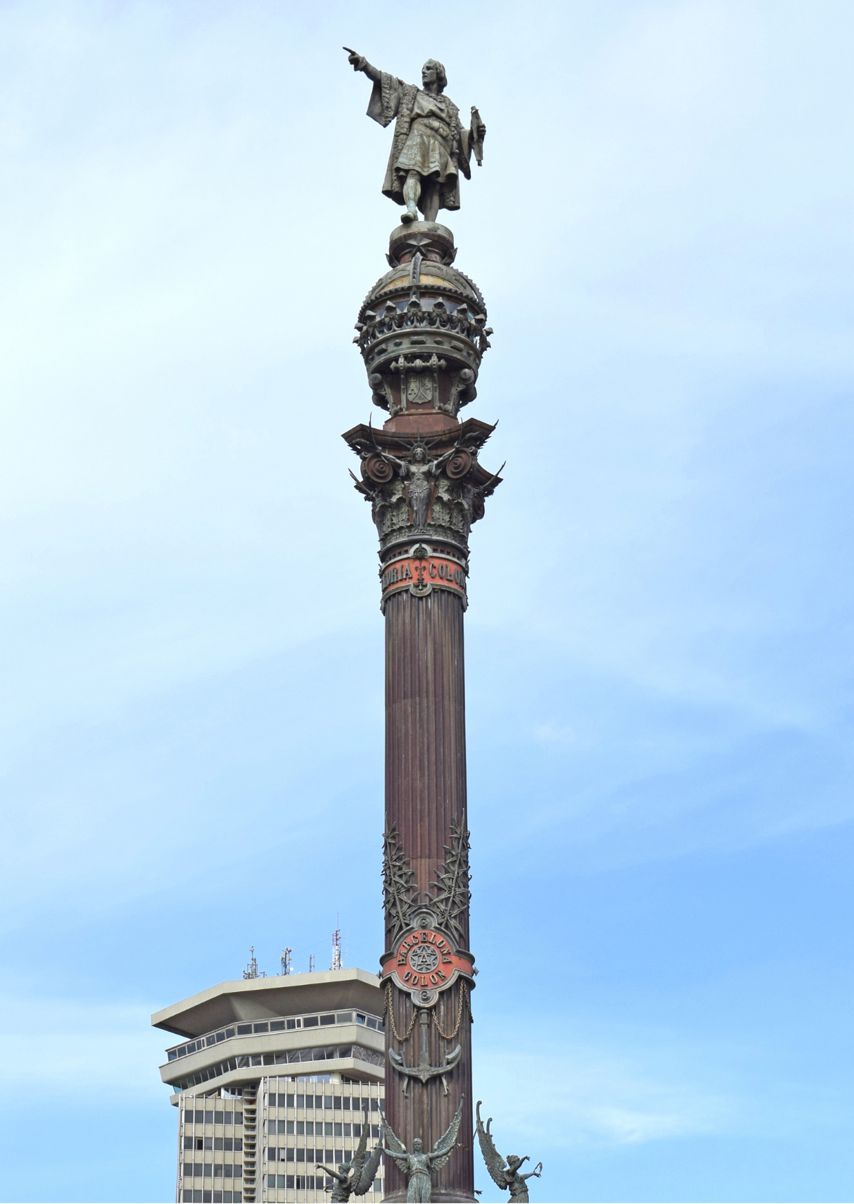 Torre Colon en el passeig de colom