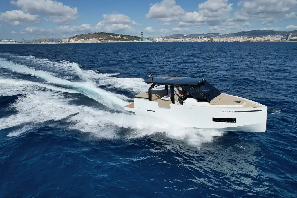 De Antonio Yachts D34, D34 - Open boats