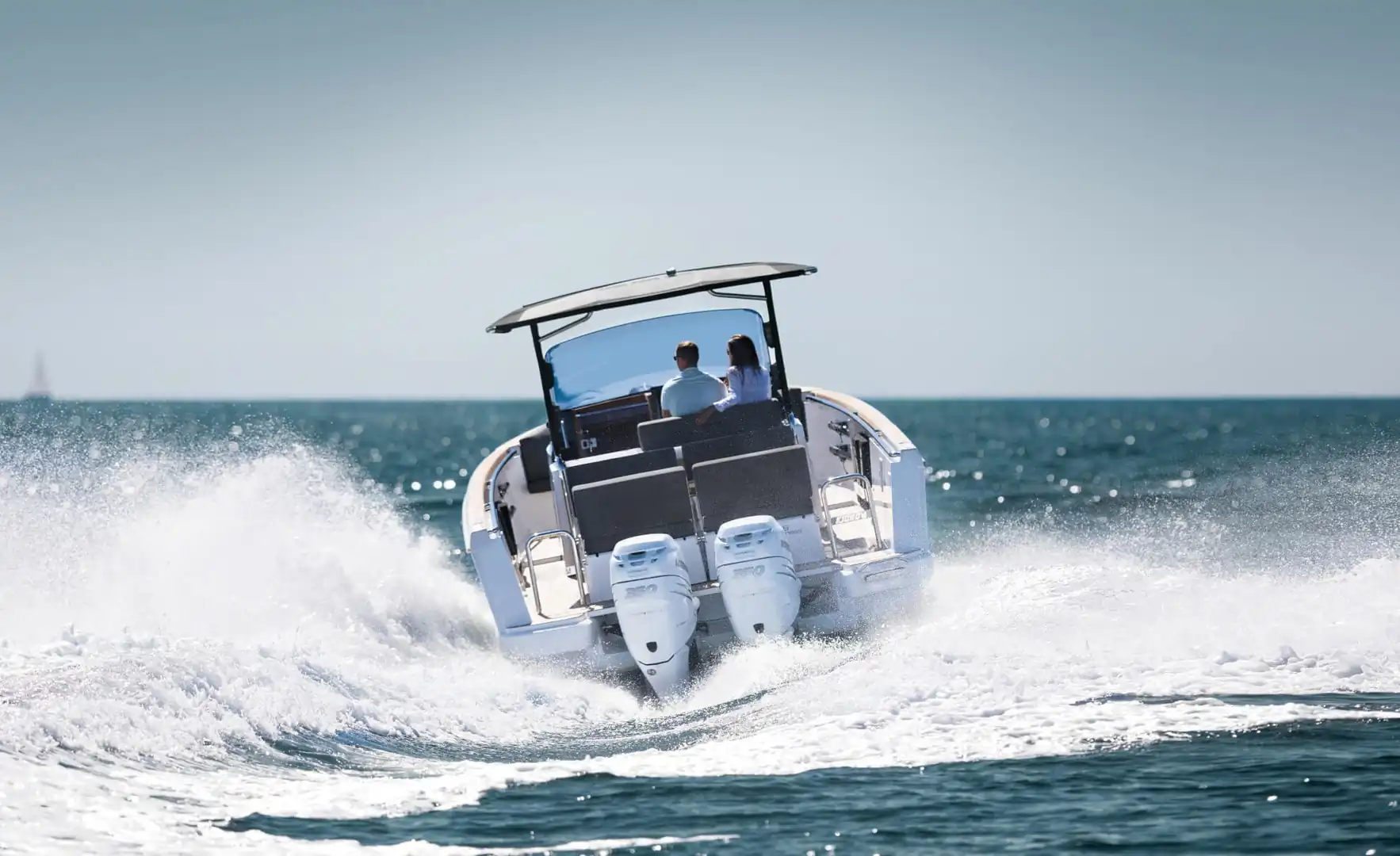 Tour en barco a Sitges desde Barcelona